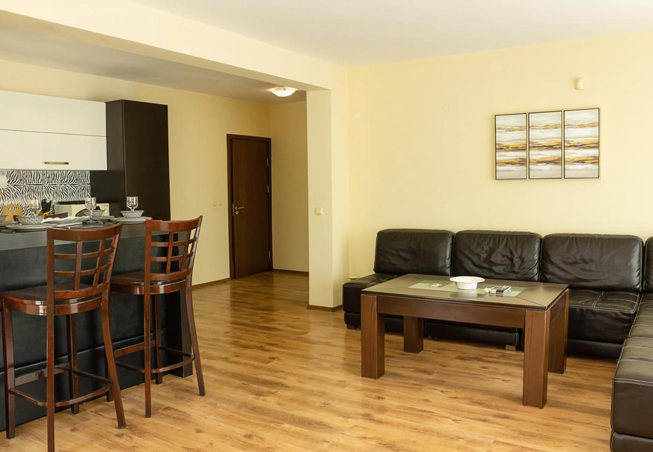 Cozy 1Bd Apartment With A Spacious Terrace By Flat Mаnager Balchik Eksteriør billede