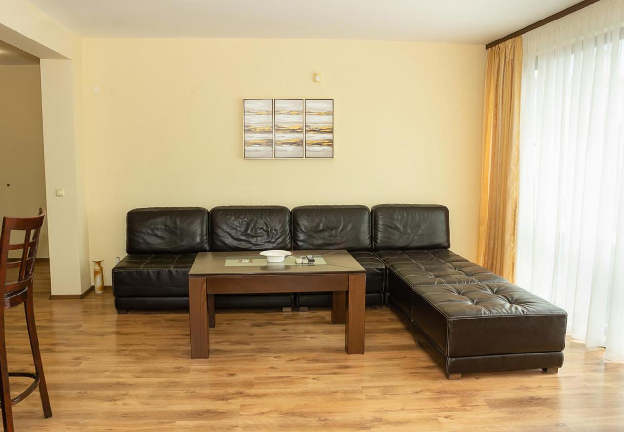 Cozy 1Bd Apartment With A Spacious Terrace By Flat Mаnager Balchik Eksteriør billede